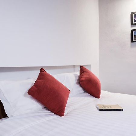 Bed and Breakfast Neighbor Phuthon Bangkok Esterno foto