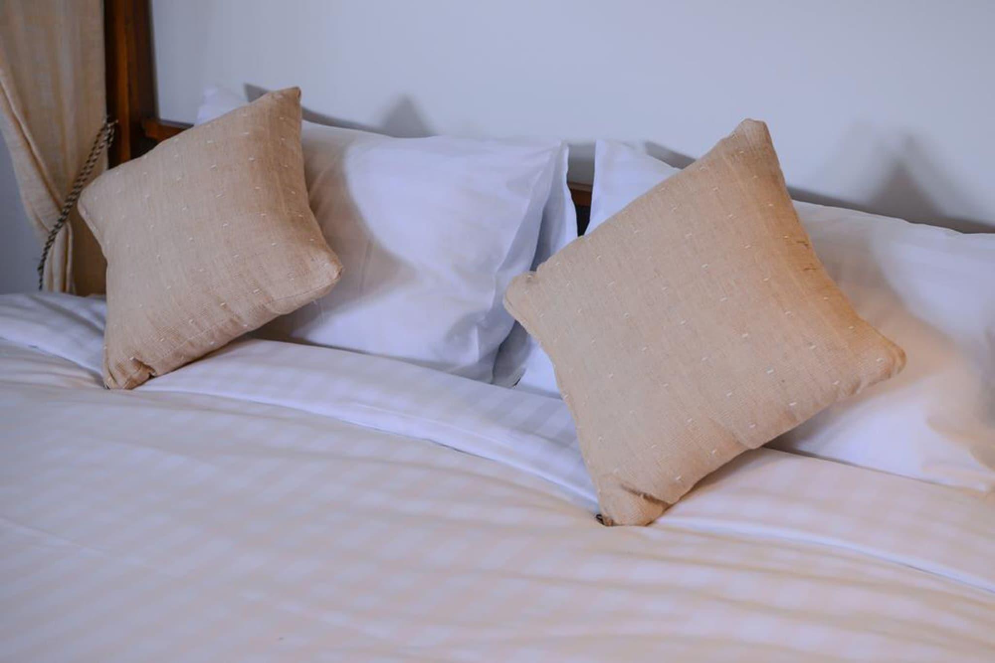 Bed and Breakfast Neighbor Phuthon Bangkok Esterno foto