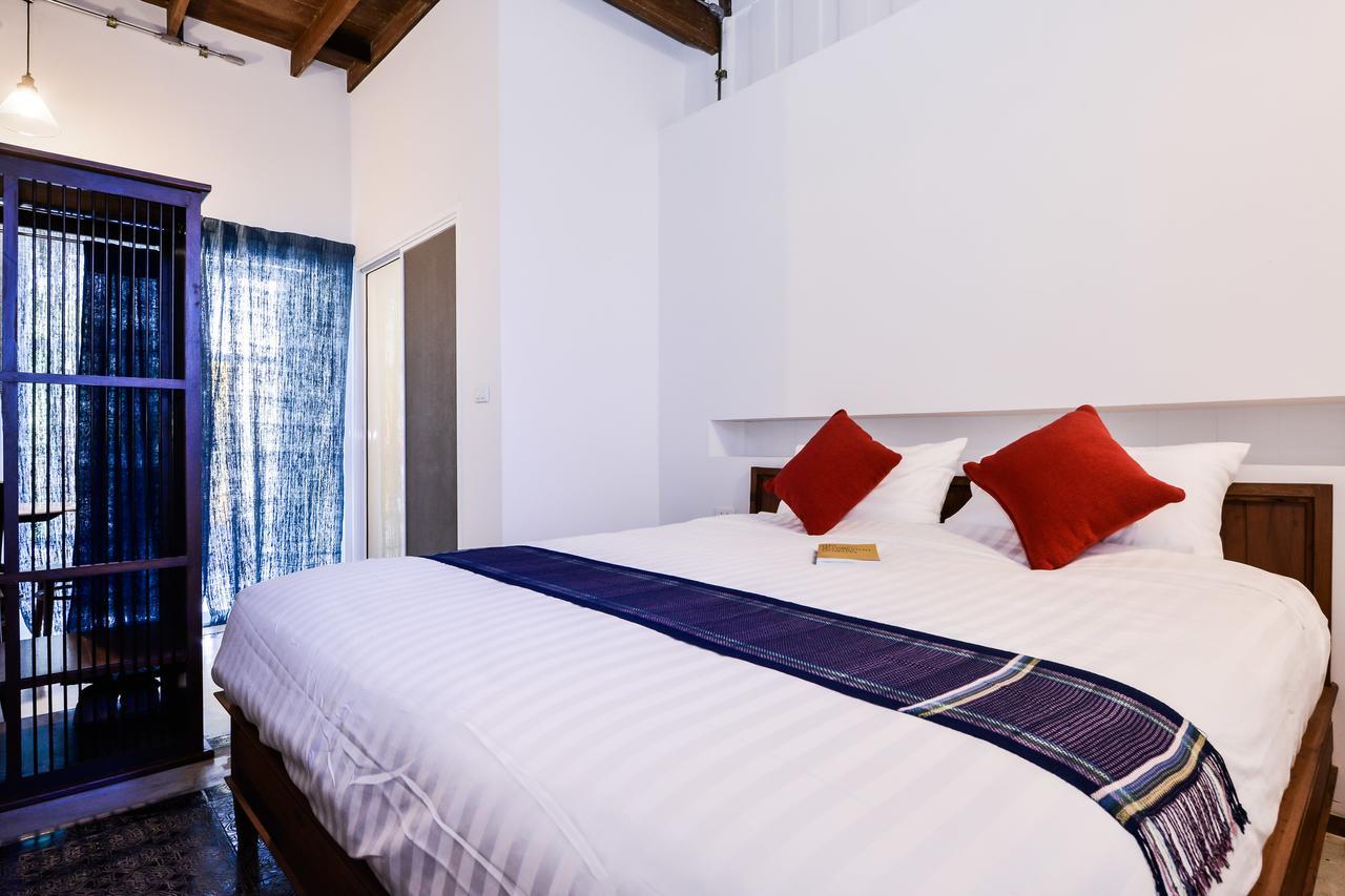 Bed and Breakfast Neighbor Phuthon Bangkok Esterno foto