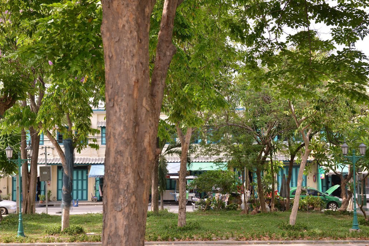 Bed and Breakfast Neighbor Phuthon Bangkok Esterno foto